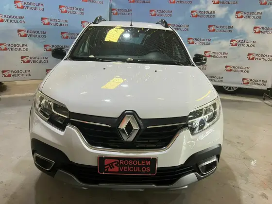 RENAULT SANDERO 1.6 16V SCE FLEX ZEN MANUAL RENAULT SANDERO 1.6 16V SCE FLEX ZEN MANUAL