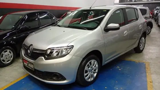 RENAULT SANDERO 1.6 DYNAMIQUE 8V FLEX 4P AUTOMATIZADO RENAULT SANDERO 1.6 DYNAMIQUE 8V FLEX 4P AUTOMATIZADO
