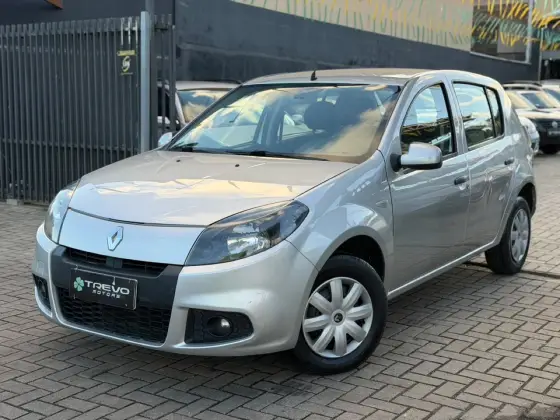 RENAULT SANDERO 1.6 EXPRESSION 8V FLEX 4P MANUAL RENAULT SANDERO 1.6 EXPRESSION 8V FLEX 4P MANUAL