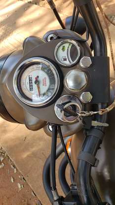 ROYAL ENFIELD-CLASSIC 500 PEGASUS-2018