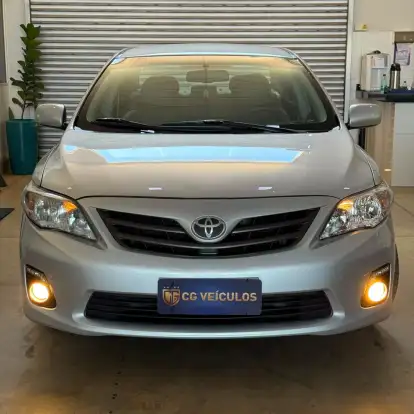 TOYOTA-COROLLA-2011