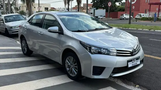 TOYOTA COROLLA 1.8 GLI 16V FLEX 4P AUTOMÁTICO TOYOTA COROLLA 1.8 GLI 16V FLEX 4P AUTOMÁTICO