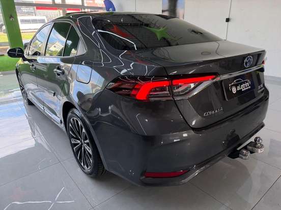 TOYOTA-COROLLA-2023
