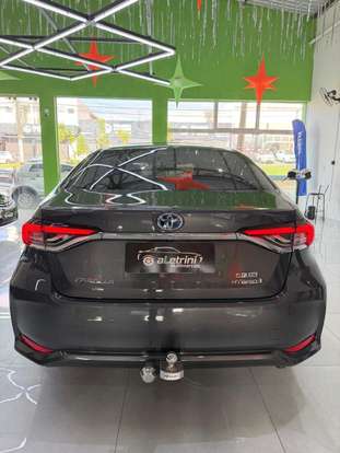 TOYOTA-COROLLA-2023