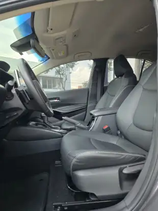 TOYOTA-COROLLA-2023