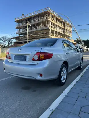 TOYOTA-COROLLA-2010