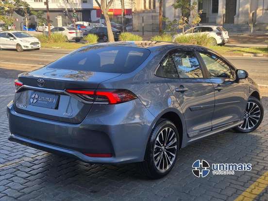 TOYOTA-COROLLA-2024