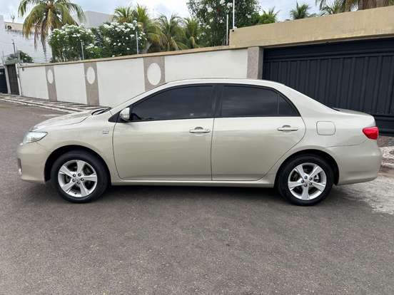 TOYOTA-COROLLA-2.0 XEI 16V FLEX 4P AUTOMÁTICO TOYOTA-COROLLA-2012