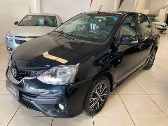 TOYOTA ETIOS 1.5 PLATINUM SEDAN 16V FLEX 4P AUTOMÁTICO TOYOTA ETIOS 1.5 PLATINUM SEDAN 16V FLEX 4P AUTOMÁTICO