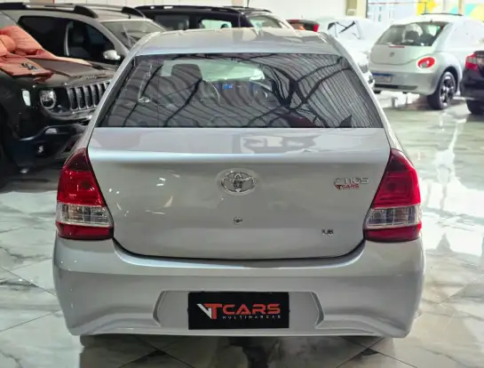 TOYOTA-ETIOS-1.5 X PLUS SEDAN 16V FLEX 4P AUTOMÁTICO TOYOTA-ETIOS-2021