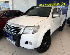 TOYOTA HILUX 2.7 SRV 4X4 CD 16V FLEX 4P AUTOMÁTICO TOYOTA HILUX 2.7 SRV 4X4 CD 16V FLEX 4P AUTOMÁTICO