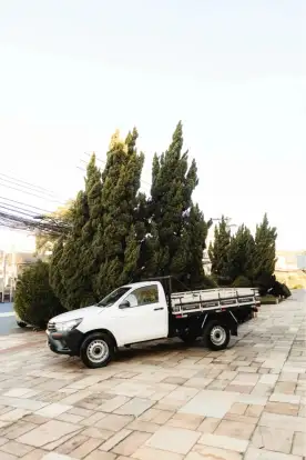 TOYOTA-HILUX-2018