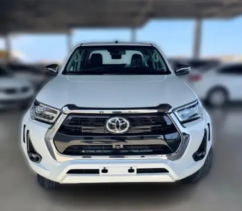 TOYOTA HILUX 2.8 D-4D TURBO DIESEL CD SRX PLUS 4X4 AUTOMÁTICO TOYOTA HILUX 2.8 D-4D TURBO DIESEL CD SRX PLUS 4X4 AUTOMÁTICO
