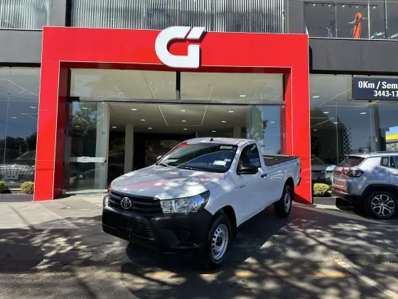 TOYOTA HILUX 2.8 D-4D TURBO DIESEL CS 4X4 AUTOMÁTICO TOYOTA HILUX 2.8 D-4D TURBO DIESEL CS 4X4 AUTOMÁTICO