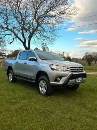 TOYOTA HILUX 2.8 SRV 4X4 CD 16V DIESEL 4P AUTOMÁTICO TOYOTA HILUX 2.8 SRV 4X4 CD 16V DIESEL 4P AUTOMÁTICO