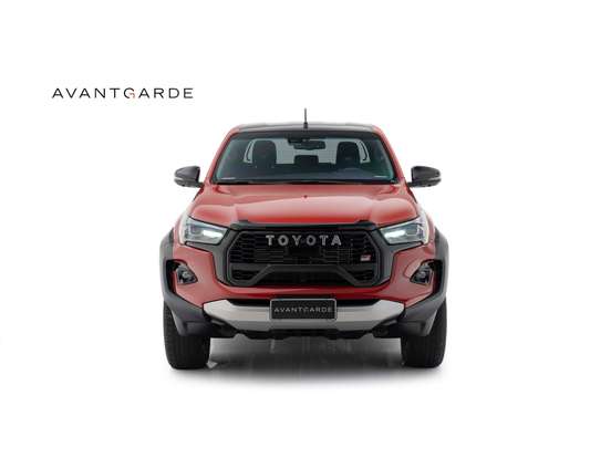 TOYOTA-HILUX-2024