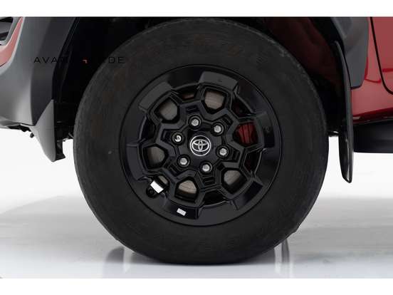 TOYOTA-HILUX-2024