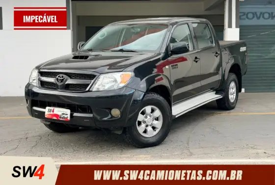 TOYOTA HILUX 3.0 SRV 4X4 CD 16V TURBO INTERCOOLER DIESEL 4P AUTOMÁTICO TOYOTA HILUX 3.0 SRV 4X4 CD 16V TURBO INTERCOOLER DIESEL 4P AUTOMÁTICO