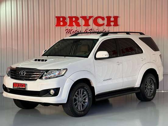 TOYOTA-HILUX SW4-3.0 SRV 4X4 16V TURBO INTERCOOLER DIESEL 4P AUTOMÁTICO TOYOTA-HILUX SW4-2012