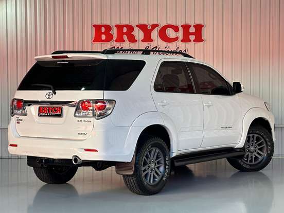 TOYOTA-HILUX SW4-2012