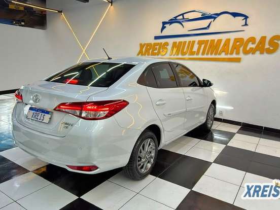 TOYOTA-YARIS-1.5 16V FLEX SEDAN XS MULTIDRIVE TOYOTA-YARIS-2024