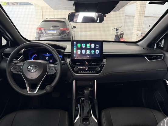 TOYOTA-COROLLA CROSS-2025