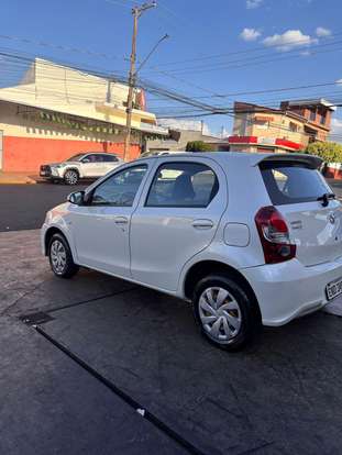 TOYOTA-ETIOS-1.3 X 16V FLEX 4P MANUAL TOYOTA-ETIOS-2019