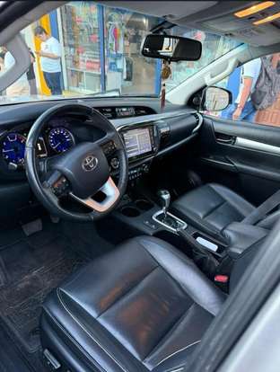 TOYOTA-HILUX-2020
