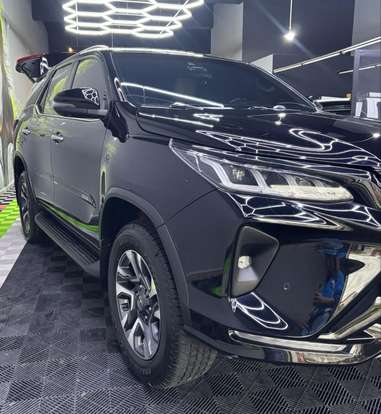 TOYOTA-HILUX SW4-2022