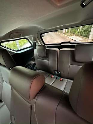 TOYOTA-HILUX SW4-2017