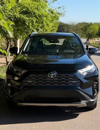 TOYOTA RAV4 2.5 VVT-IE HYBRID SX CONNECT AWD CVT