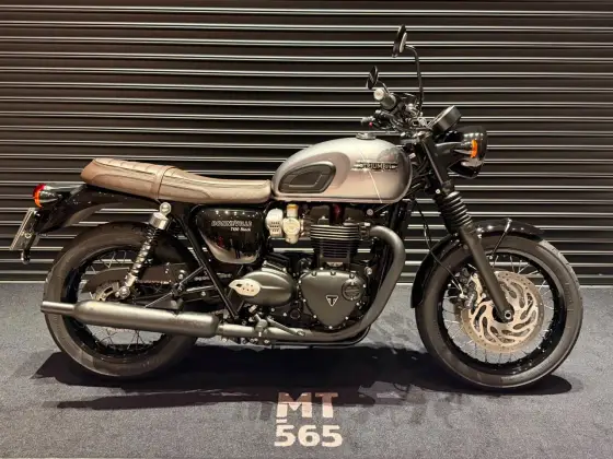 TRIUMPH BONNEVILLE T120 BLACK 1200 TRIUMPH BONNEVILLE T120 BLACK 1200