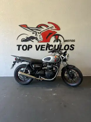 TRIUMPH-STREET TWIN-2016