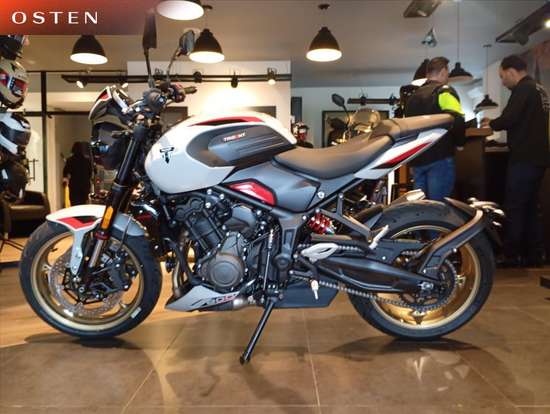 TRIUMPH-TRIDENT 800-2026