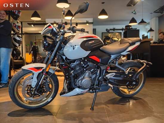 TRIUMPH-TRIDENT 800-2026