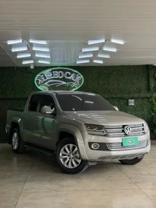 VOLKSWAGEN AMAROK 2.0 HIGHLINE 4X4 CD 16V TURBO INTERCOOLER DIESEL 4P AUTOMÁTICO VOLKSWAGEN AMAROK 2.0 HIGHLINE 4X4 CD 16V TURBO INTERCOOLER DIESEL 4P AUTOMÁTICO