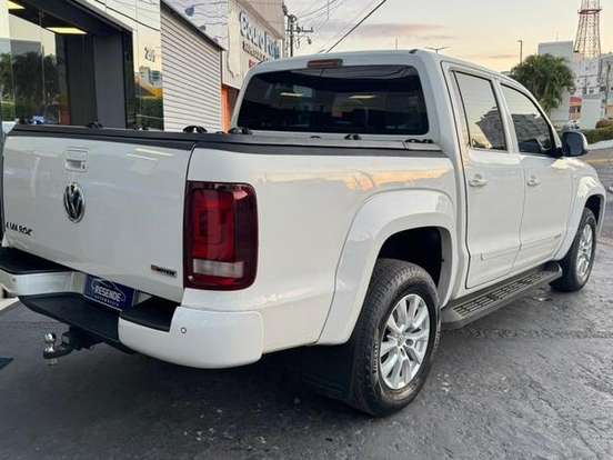 VOLKSWAGEN-AMAROK-2.0 COMFORTLINE 4X4 CD 16V TURBO INTERCOOLER DIESEL 4P AUTOMÁTICO VOLKSWAGEN-AMAROK-2021