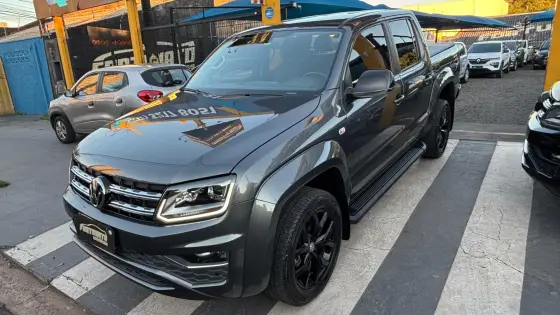 VOLKSWAGEN AMAROK 3.0 V6 TDI DIESEL HIGHLINE CD 4MOTION AUTOMÁTICO VOLKSWAGEN AMAROK 3.0 V6 TDI DIESEL HIGHLINE CD 4MOTION AUTOMÁTICO