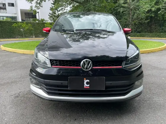 VOLKSWAGEN FOX 1.0 MPI COMFORTLINE 12V FLEX 4P MANUAL VOLKSWAGEN FOX 1.0 MPI COMFORTLINE 12V FLEX 4P MANUAL