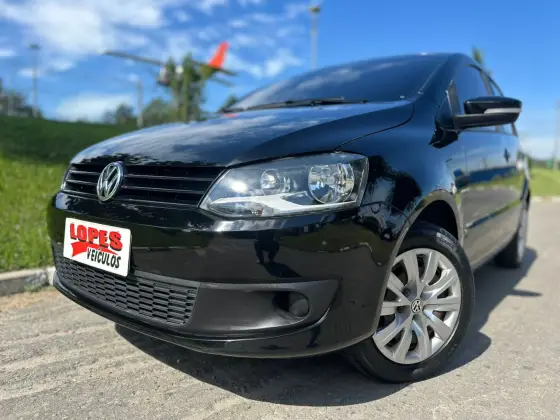 VOLKSWAGEN FOX 1.6 MI 8V FLEX 4P MANUAL VOLKSWAGEN FOX 1.6 MI 8V FLEX 4P MANUAL