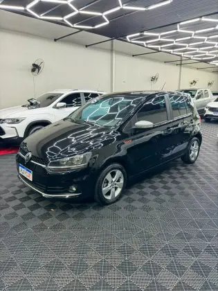 VOLKSWAGEN FOX 1.6 MI ROCK IN RIO 8V FLEX 4P MANUAL VOLKSWAGEN FOX 1.6 MI ROCK IN RIO 8V FLEX 4P MANUAL