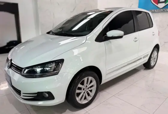 VOLKSWAGEN FOX 1.6 MSI TOTAL FLEX CONNECT 4P MANUAL VOLKSWAGEN FOX 1.6 MSI TOTAL FLEX CONNECT 4P MANUAL