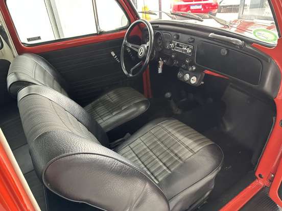 VOLKSWAGEN-FUSCA-1975