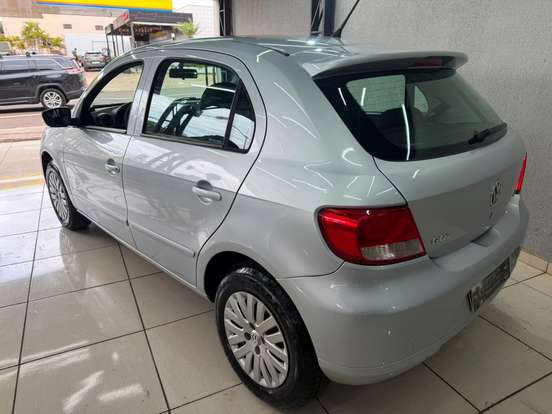 VOLKSWAGEN-GOL-2011