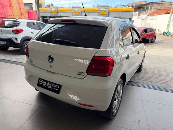 VOLKSWAGEN-GOL-2018