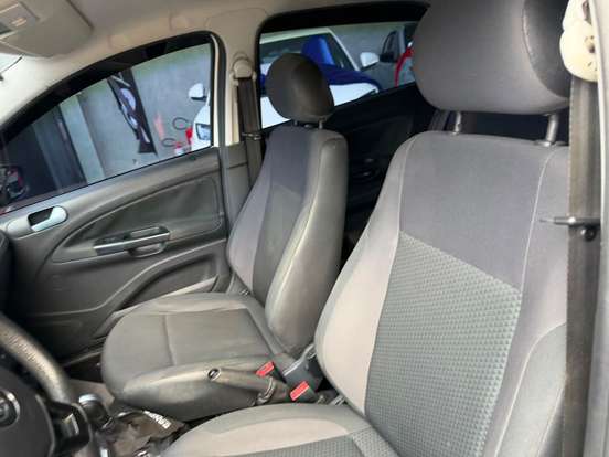 VOLKSWAGEN-GOL-2018