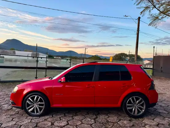 VOLKSWAGEN-GOLF-2.0 MI SPORTLINE 8V FLEX 4P TIPTRONIC VOLKSWAGEN-GOLF-2011
