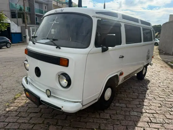 VOLKSWAGEN KOMBI 1.6 MI STD 8V GASOLINA 3P MANUAL VOLKSWAGEN KOMBI 1.6 MI STD 8V GASOLINA 3P MANUAL