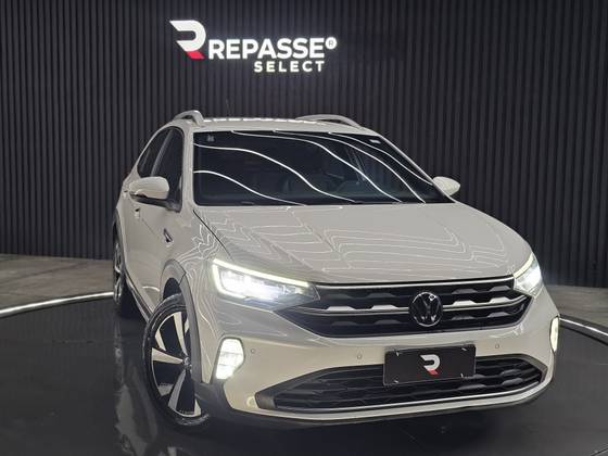 VOLKSWAGEN NIVUS 1.0 200 TSI TOTAL FLEX HIGHLINE AUTOMÁTICO