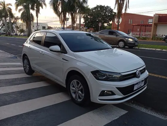 VOLKSWAGEN POLO 1.0 200 TSI SENSE AUTOMÁTICO